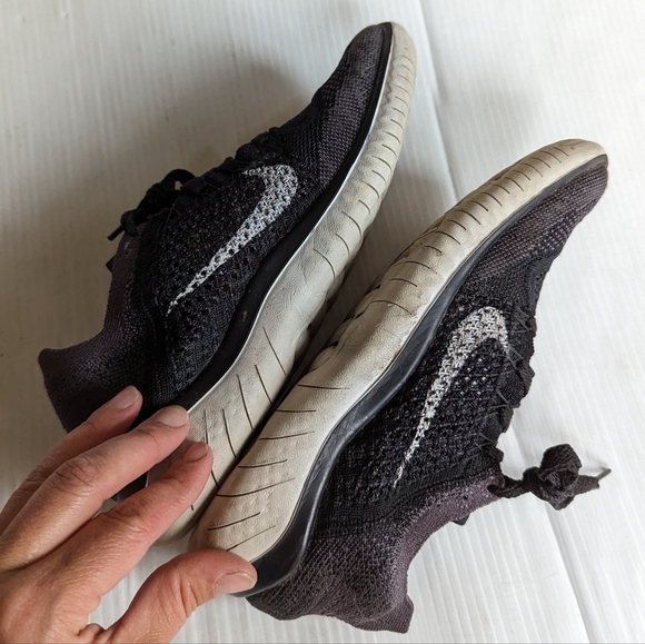 NIKE Free RN Flyknit 2018 Black Running Shoes Sneakers - Picture 2 of 12